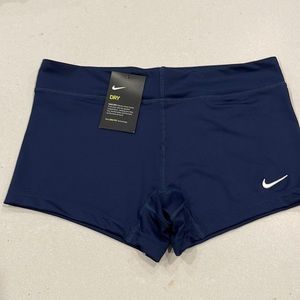 Women’s Navy blue Nike spandex shorts NWT medium